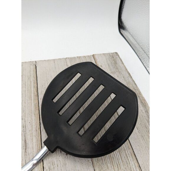 Vintage Taiwan Black Slotted Wide Flipper Turner 11 1/4" - Picture 2 of 8